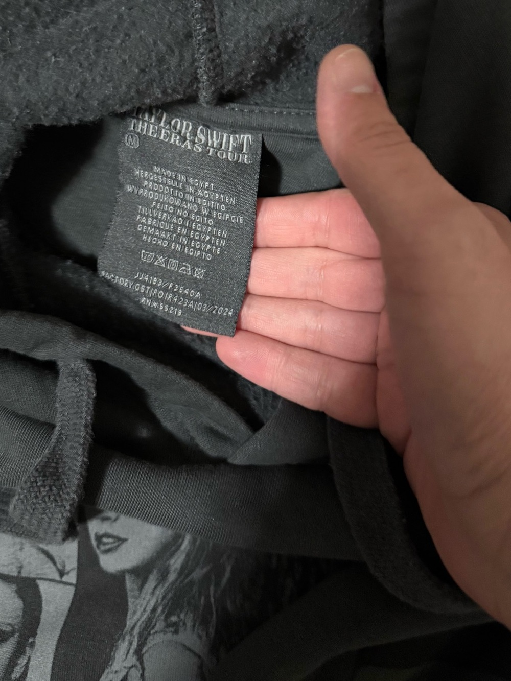 Taylor Swift The Eras Tour Hoodie Sweatshirt Size Medium - New - Picture 5 of 6
